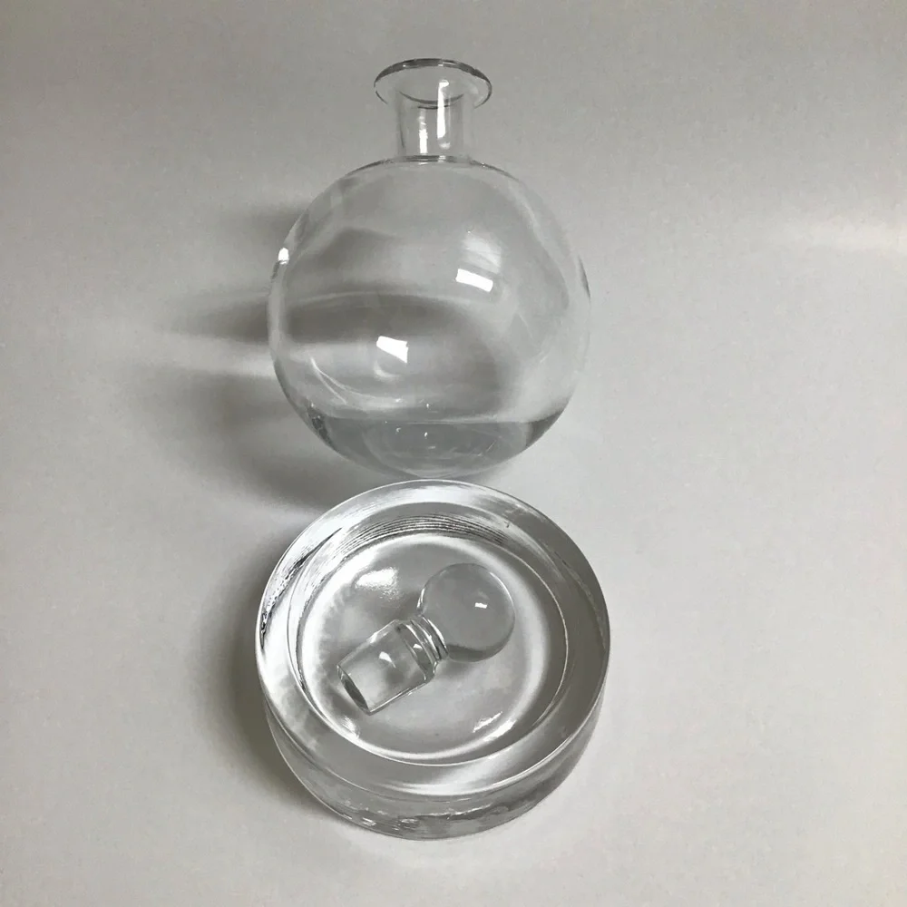Decanter Clear Glass Tilted Saucer Base Stopper Modern Barware 3PC Round Bourbon